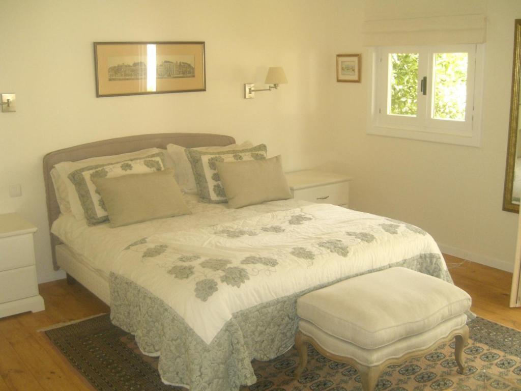 L'Oisette Bed & Breakfast Epiniac Phòng bức ảnh